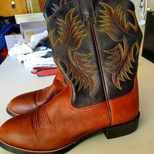 Ariat Mens Sz 10D / Womens size 12D Slip & Oil  Resisting Brown Cowboy Boots.